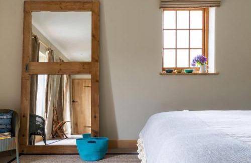 Chillington House | Fledgling Barn: stunning new coastal holiday home