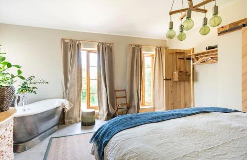 Chillington House | Fledgling Barn: stunning new coastal holiday home