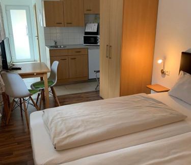 Flein Bed & Breakfast | Fleiner Gästehaus