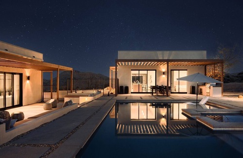 Joshua Tree Highlands House | Fleur by Fieldtrip | Architectural Desert Estate w Pool