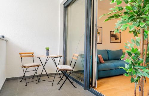 Novi Zagreb Apartment | Flex SelfCheckIns 149 - Zagreb - Bedroom - Garage - Loggia