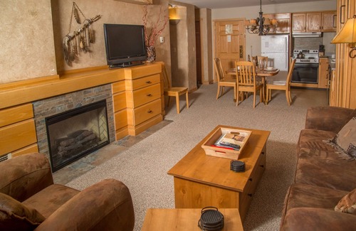 Big Sky Condo | Flexible cancellation policy see rental contract.nNO Hidden Fee's