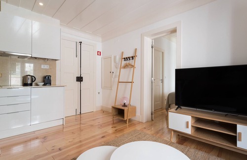 Mouraria Apartment | FLH Anjos Lovely Apartment