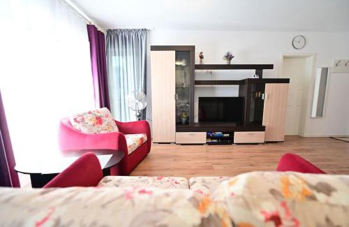 Cisnadie Apartment | FLH - Apartament Kathy Sibiu
