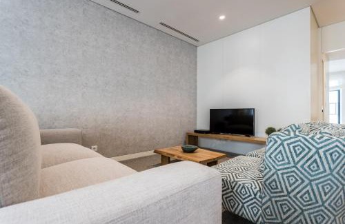 Santo Antonio Apartment | FLH Avenida da Liberdade Amazing Flat