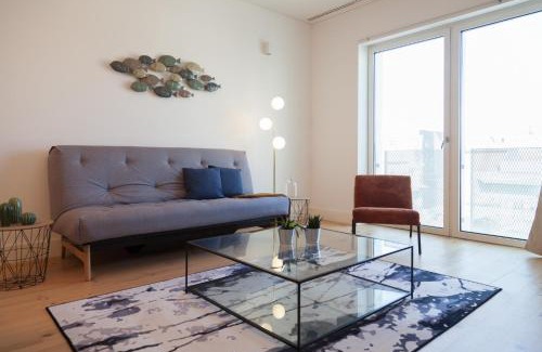 Sao Paulo Apartment | FLH Cais Sodré Design Flat