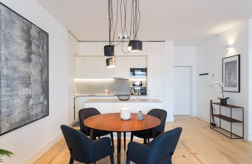 Sao Paulo Apartment | FLH Cais Sodré Modern Flat
