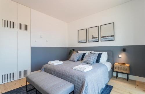 Sao Paulo Apartment | FLH Cais Sodré Modern Flat