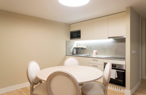 Sao Paulo Apartment | FLH Cais Sodré Trendy Duplex