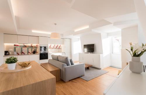 Sao Paulo Apartment | FLH Chiado Bright Apartment