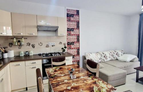 Cisnadie Apartment | FLH - Garden Grill Escape