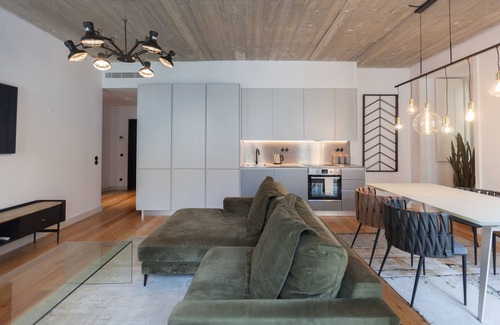 Penha de Franca Apartment | FLH Intendente Urban Flat