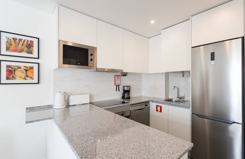 Sao Jorge de Arroios Apartment | FLH Marquês Charming Flat I