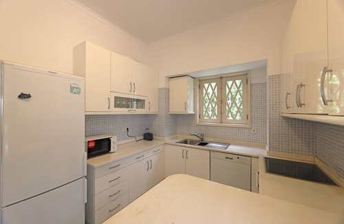 Arcozelo House | FLH Porto Golf & Beach front House with Pool