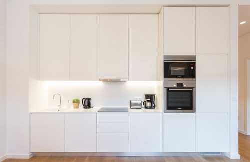 Baixa Apartment | FLH Restauradores Elegant Place