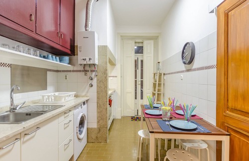 Santo Antonio Apartment | FLH Spacious flat near Av. da Liberdade I