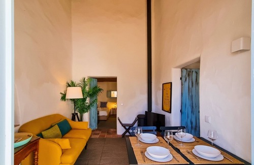 Loule Apartment | FLH Vale Judeu Rustic Mezzanine Cottage I