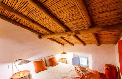 Loule Apartment | FLH Vale Judeu Rustic Mezzanine Cottage I