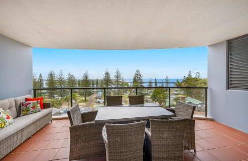 Port Macquarie Apartment | Flightdeck 504