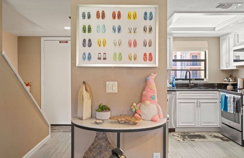 Avon By The Sea Condo | Flip Flop Foray at Cocoa Beach – Stay for 6 w/oversized heated pool