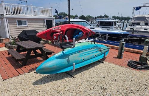 Forked River Boat Rental | Float and Relax ON the Water Float Home