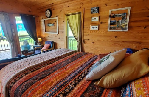 Fairbanks Apartment | Float on the Ouachita River