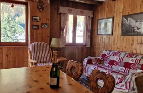 Gressoney-Saint-Jean Apartment | Flocon de Neige - Bluchalet