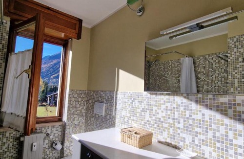Gressoney-Saint-Jean Apartment | Flocon de Neige - Bluchalet
