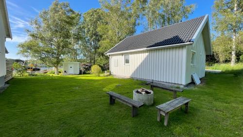 Floda House | Floda, Minihus på 62m2 för plats för 4 vuxna och 2 barn