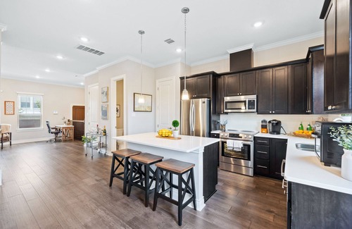 Georgetown House | Flood, Fire, Freeze, Renovations? Emergency Housing Experts In Georgetown!