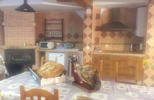 Brihuega Cottage | Flor de Lavanda Apartments (30 pers) Ideal for Groups