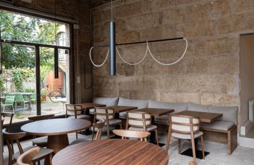 Banyoles Bed & Breakfast | Flora