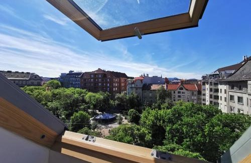 Ferencvaros Apartment | Floral Apartment - NEW in town