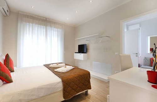 Isolotto House | Florence Comfort B&B