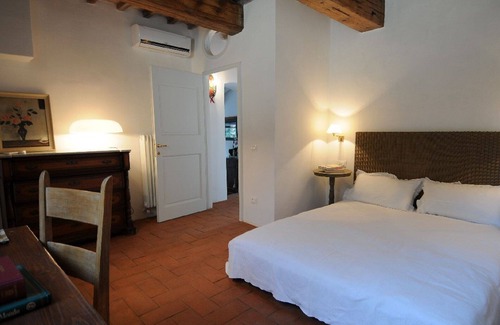 Caldine Other | Florence Countryside Newly Restored Hayloft with Swimpool
