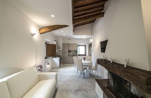Tavarnuzze Apartment | Florence Vicinanze - Apartment Superior 7 with summer pool