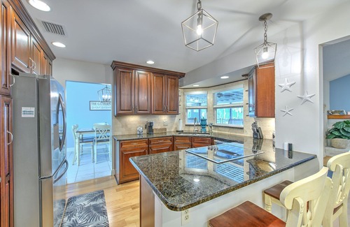 Brandon House | Florida Family Paradise | Free Heated Pool!