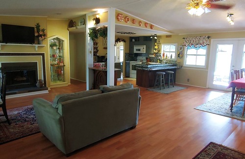 Keystone House | Florida Home on Private Fishing Pond- See Nature not Neighbors