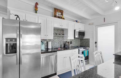Key Colony Beach House | Florida Keys Retreat/Completly Remodeled