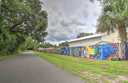 Longwood House | Florida Retreat w/ Pool, Near Walt Disney World!