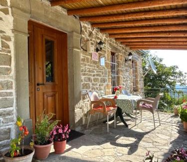 Dardhe Apartment | Florija’s Guesthouse