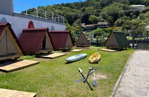 Barra da Lagoa Cabin | Floripa Glamping