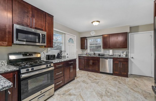 Flossmoor House | Flossmoor FHS Rental