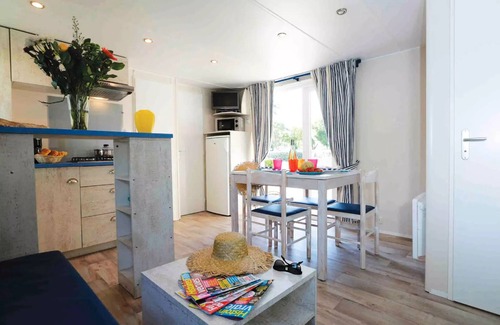 La Plaine-sur-Mer House | Flower Camping La Guichardière * - Mobile home Fisherman's Cabin GREAT COMFORT 3 bedrooms 34m² Covered Terrace 8 people