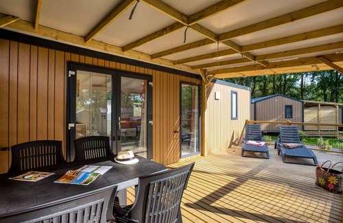 Tremolat House | Flower Camping LES BERGES DE LA DORDOGNE * - Mobil-Home Premium 29m2 Bahia - 2 bedrooms + covered terrace +LV + TV + CLIM 4 people