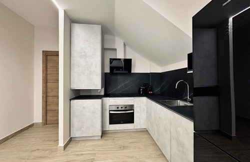 Noja Apartment | Flower Deluxe Lower 2 Bedrooms-6085