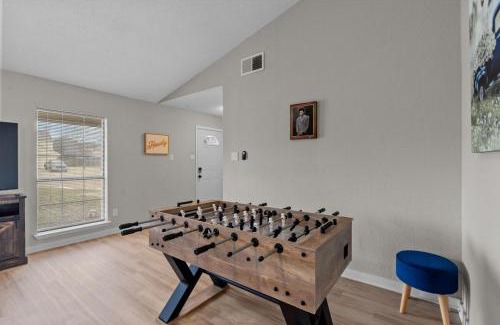 Flower Mound Villa | Flower Mound Gem - House & Pool