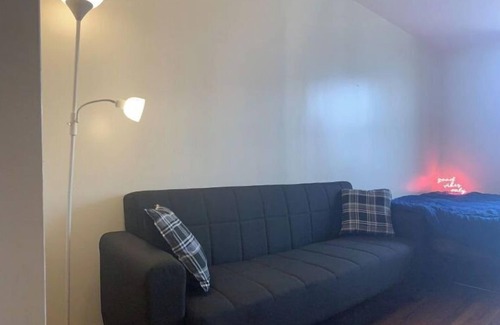 Queens House | ★ flushing cozy suite