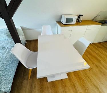 Neuendorf Apartment | Flussnähe Dreierwohnung