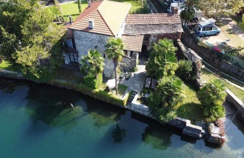 Pettenasco Apartment | FLUX apprtamento direttamente sul lago dOrta